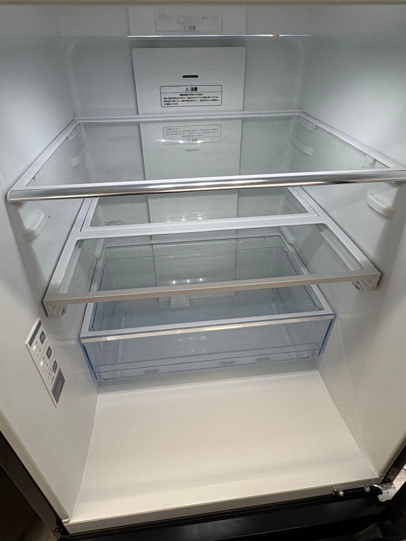 Hisense 2022年 282L 3ドア冷蔵庫