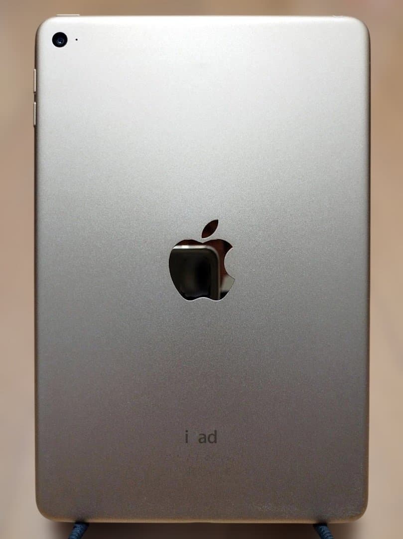 iPad mini第4世代ゴールド 128GB MK9Q2J/A（美品）