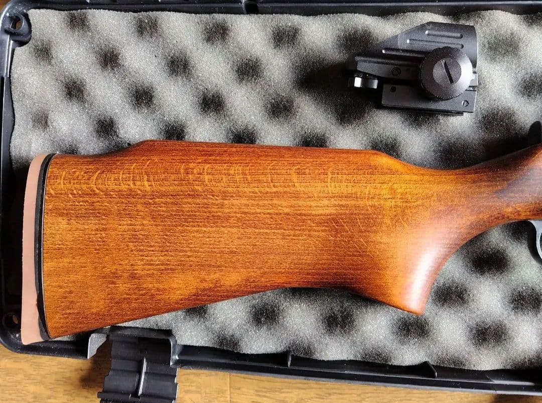 東京マルイ製　VSR-10 Gスペック　 木製銃床 、スコープ、ドットサイト付き