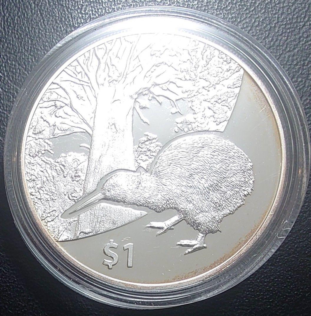 2013年 ニュージーランド銀貨 1ドル キーウィ銀貨 SV999 純銀1オンス