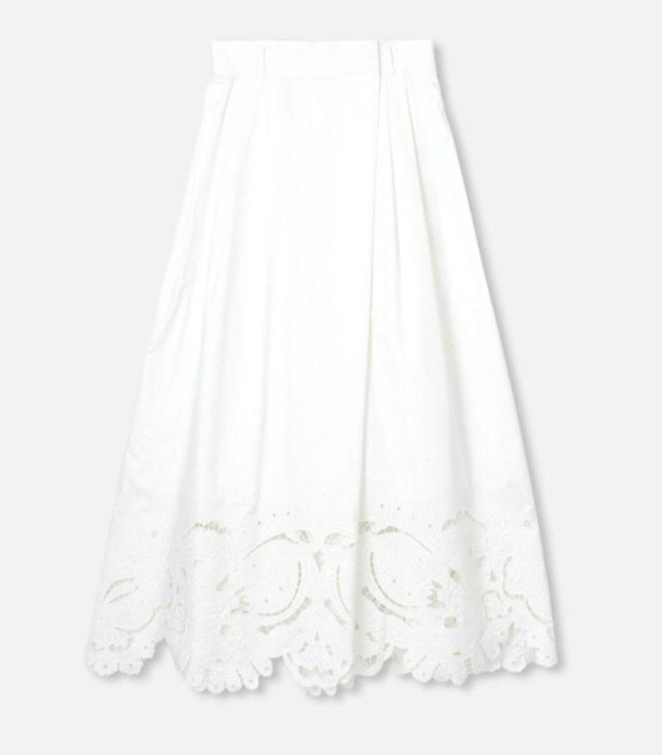 新品　ルルウィルビー　刺繍キュロットパンツ ホワイト