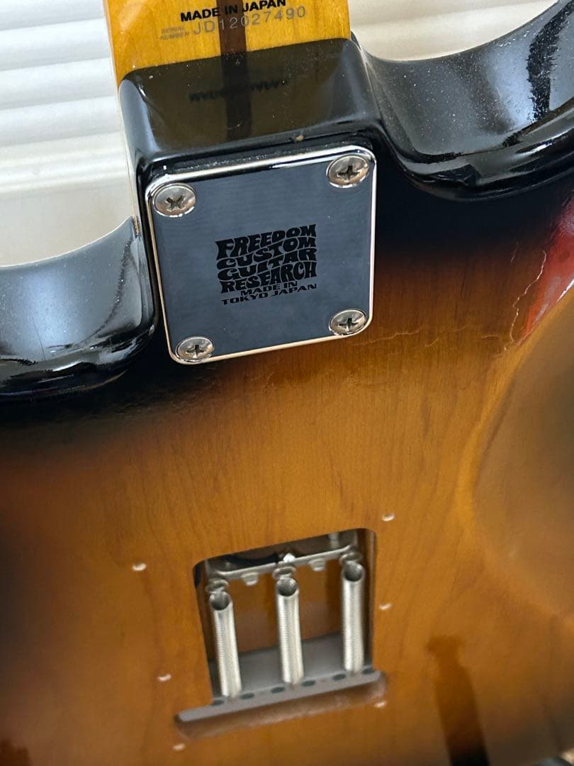 fender japan st57-VSP 雰囲気イケメン　ケース付き