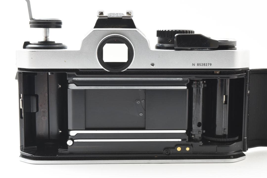 超美品 ニコン New FM2 シルバー　フィルム　モルト新品交換済 C988