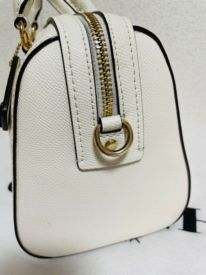 R*T様 ❤️COACH ❤️ コーチホワイトレザー ショルダーバッグ