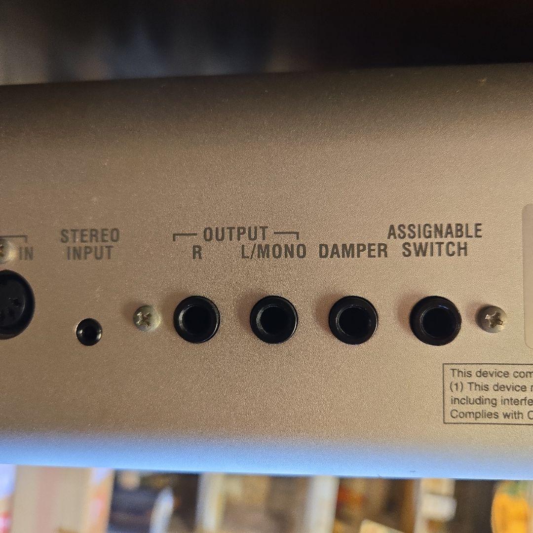 KORG SP-500 88鍵盤 電子ピアノ 本体のみ