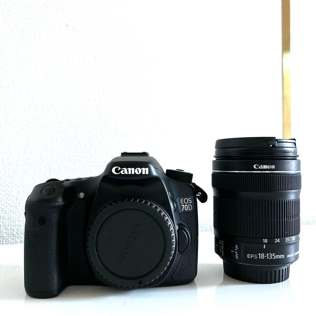 ｛最終値引き｝【美品】Canon EOS 70D 18-135レンズキット美品