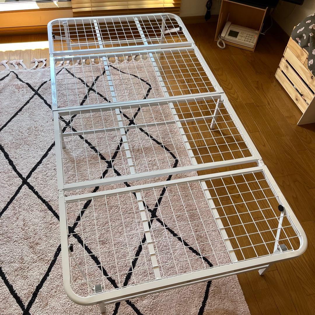 折り畳み 折りたたみ 収納式 パイプベッド シングル ホワイト 美品