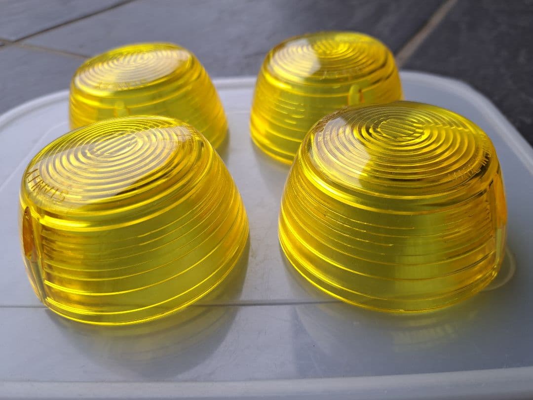 スタンレー製　純正ウインカーレンズ　CB400F　CB750FOUR　ヨンフォア