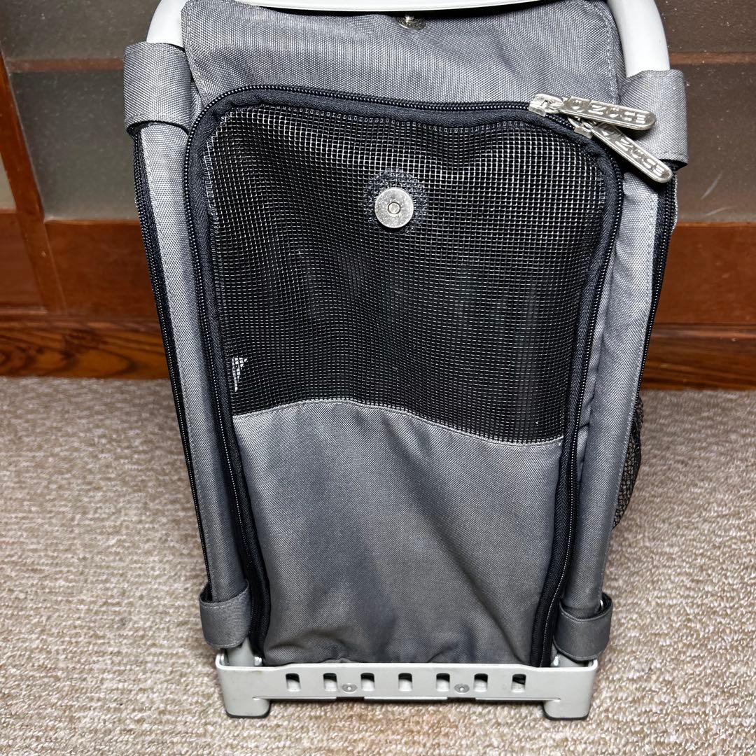 ZÜCA ズーカ　ブラック 座れる　キャリーケース　人気