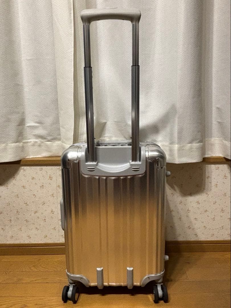 リカルド　4輪 キャリーケース Aileron アルミ 20インチ 40L