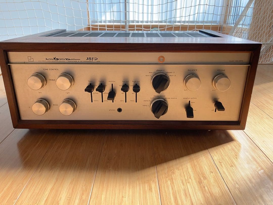 ジャンク品ラックスマン SQ38FD プリメインアンプ