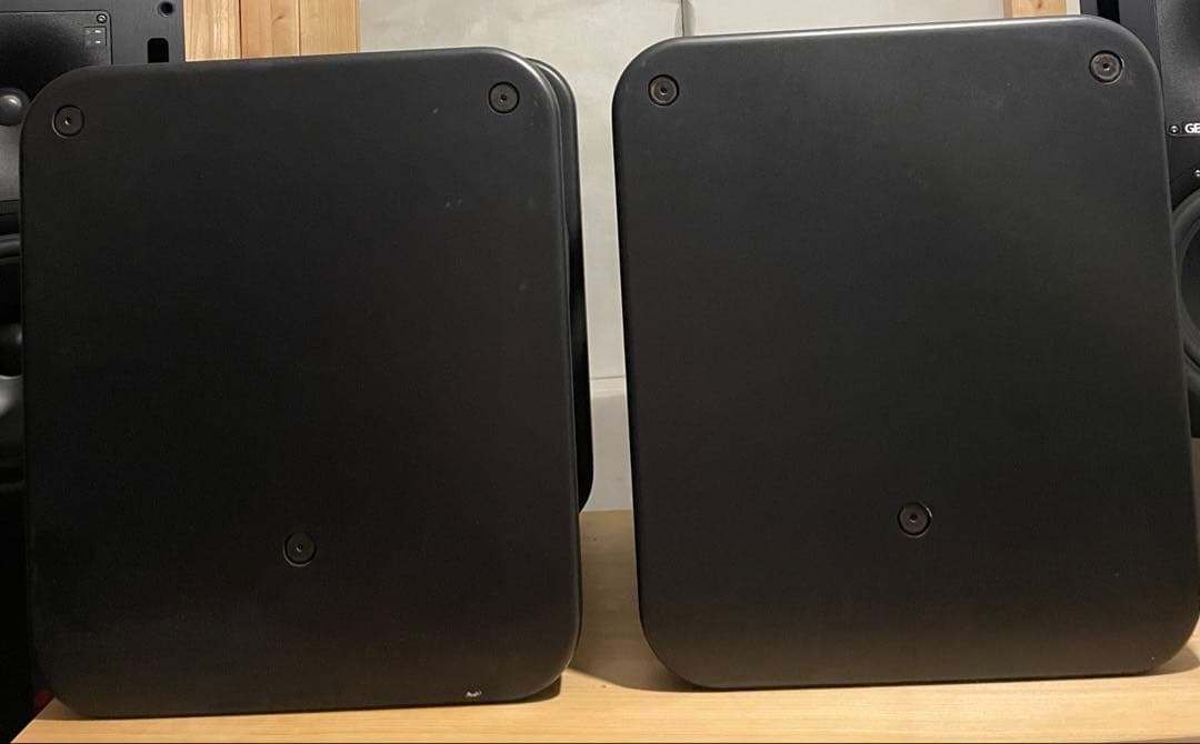 GENELEC 7050B ACTIVE SUBWOOFER 2台セット