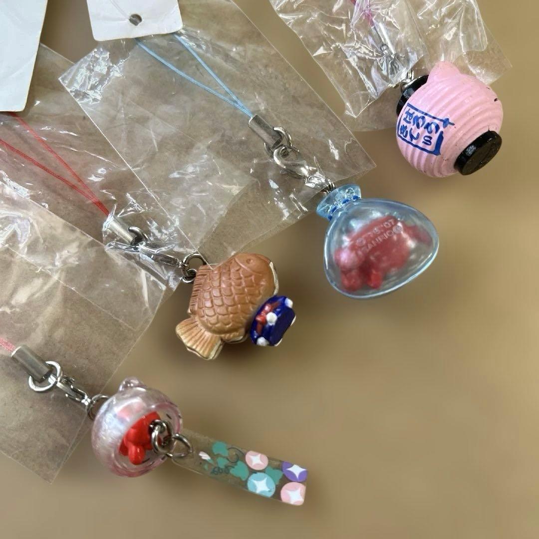 新品❤️ストラップ　キティ　風鈴　たい焼き 提灯　金魚　平成　レトロ　激レア