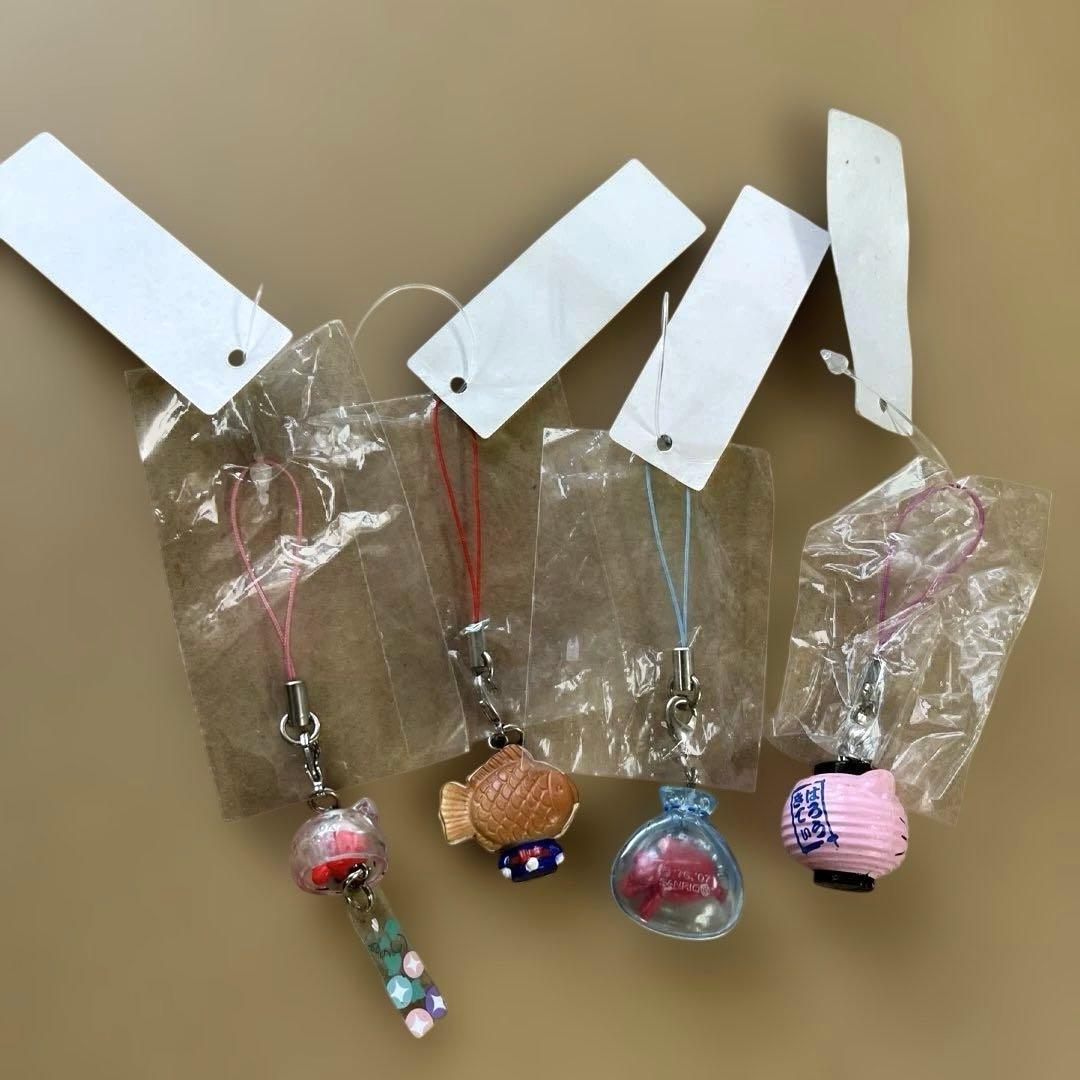 新品❤️ストラップ　キティ　風鈴　たい焼き 提灯　金魚　平成　レトロ　激レア