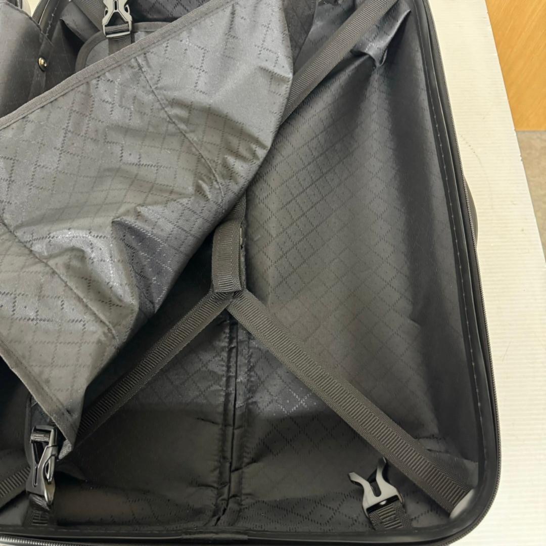 グリフィンランド キャリーケース 旅行鞄 スーツケース 新品未使用 Y0192