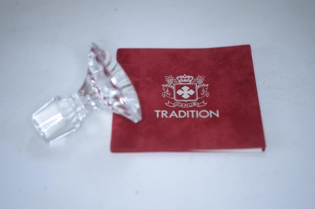 カミュ トラディション　バカラ　クリスタルボトル　替栓　冊子カード　化粧箱付き