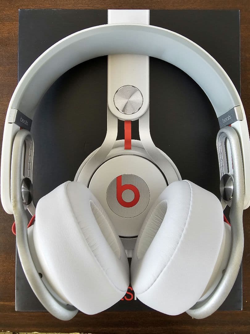 【中古】beats mixr ヘッドフォン　イヤーパッド交換済み