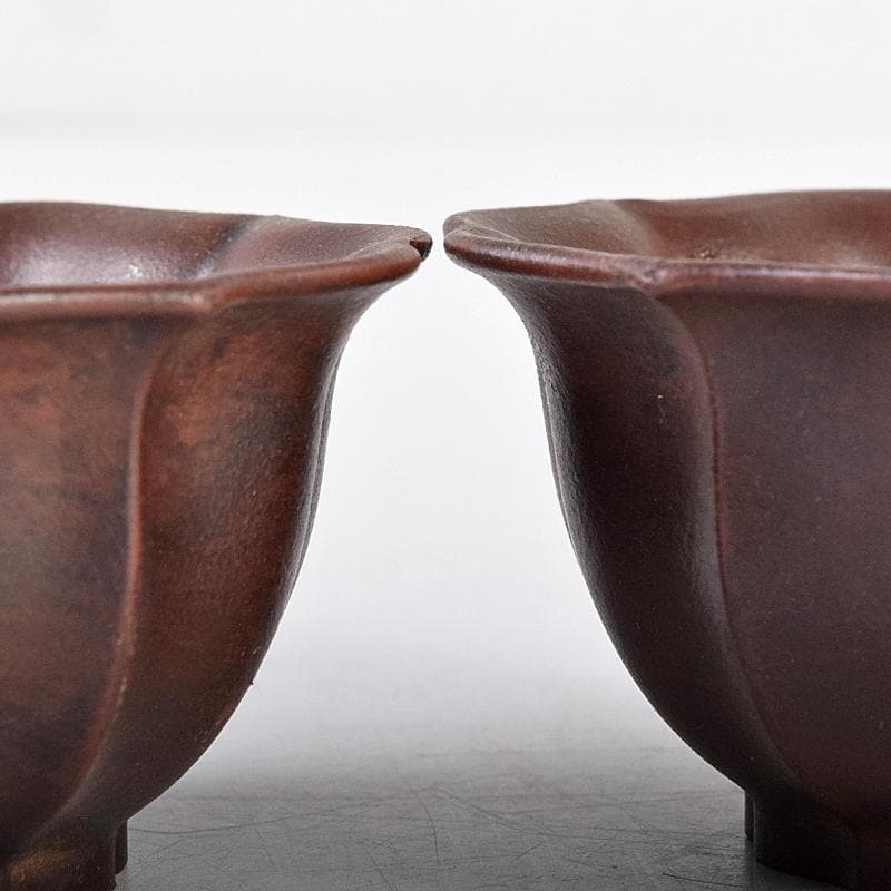 中国　中国宣興銘　紫砂朱泥　輪花碗　一對　V　8064E