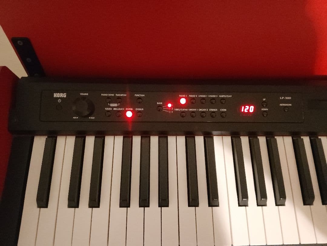 【人気色】　愛知　LP-380 赤　レッド　KORG 電子ピアノ　デジタルピアノ