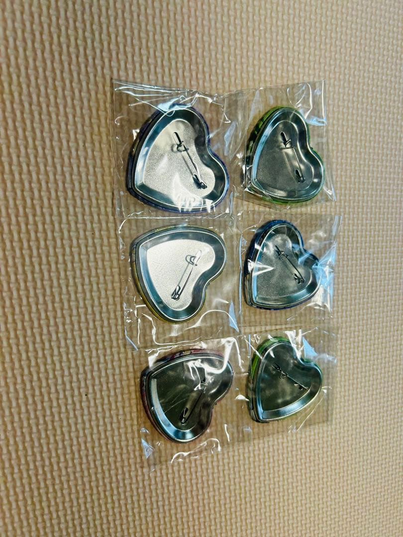 ひぐらしのなく頃に メイド ウェイトレス ハート缶バッジ