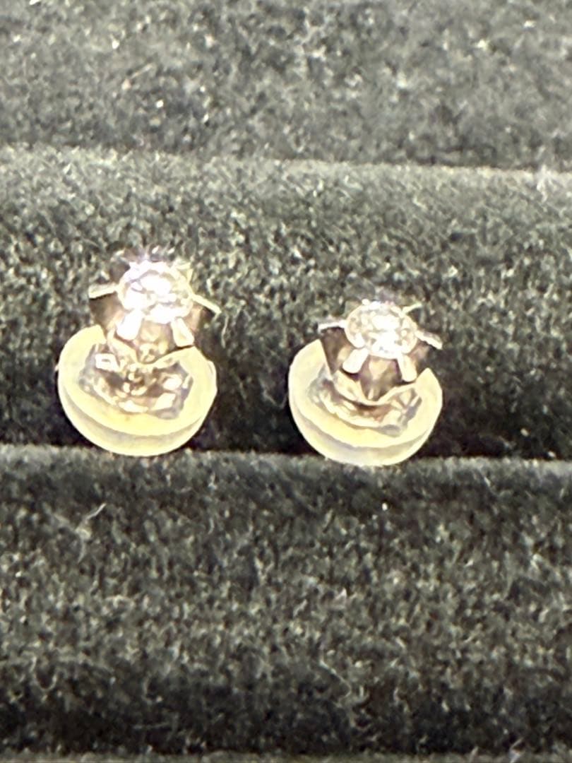 PT900 ダイヤ ピアス 0.142ct 1.0g