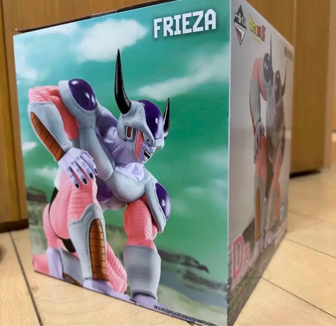 一番くじ　ドラゴンボール　フリーザ第二形態