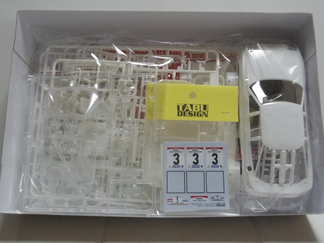 1/24 ラリーカープラモデル TOYOTA COROLLA & CELICA