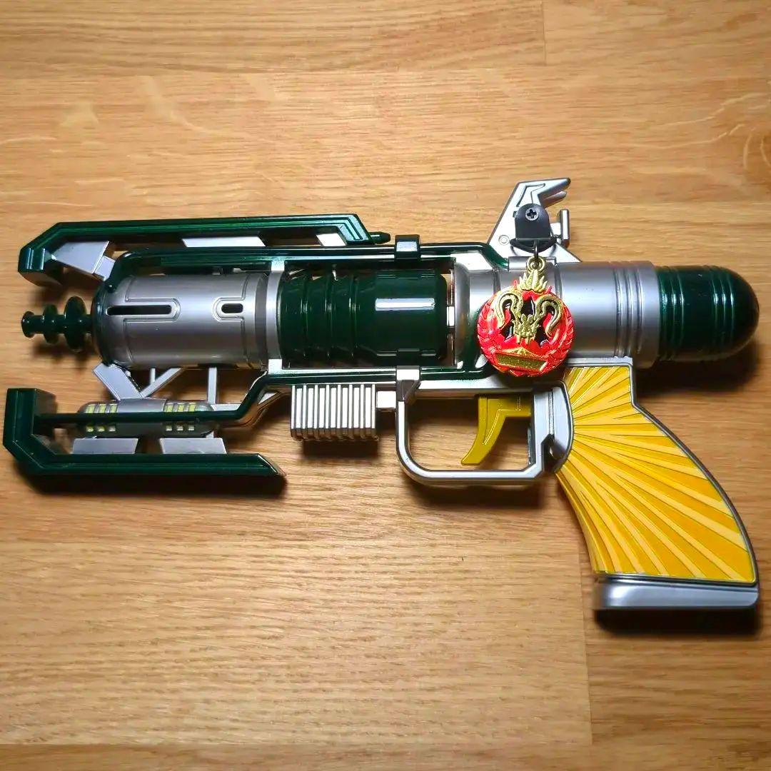 APEX LEGENDS ウィングマン サンバースト レプリカ スタンド付き