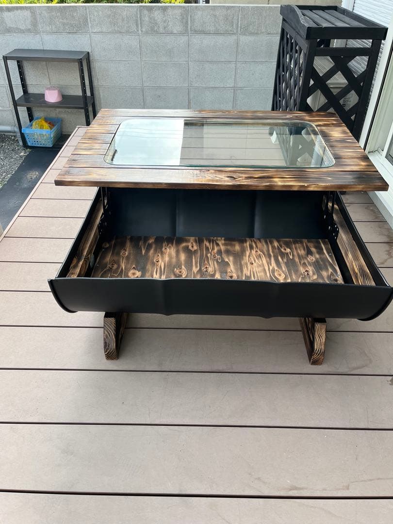 うじうじ　ドラム缶テーブル