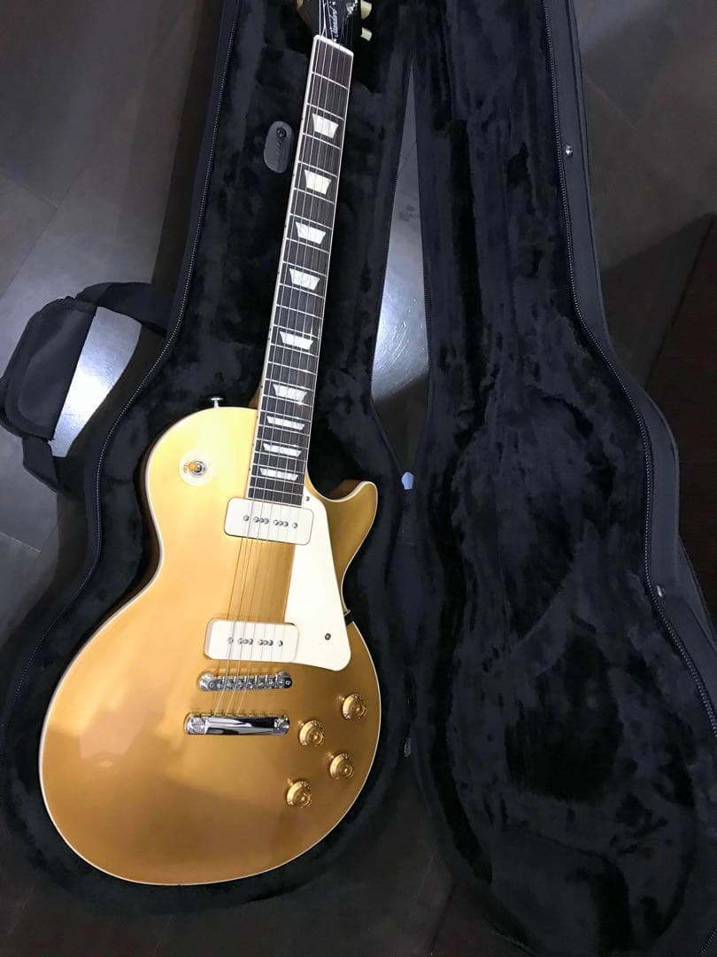 Gibson Les Paul Standard ゴールド