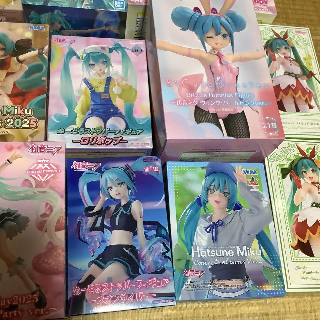 確*確様 初音ミク　アミューズ景品フィギュアまとめ売り③