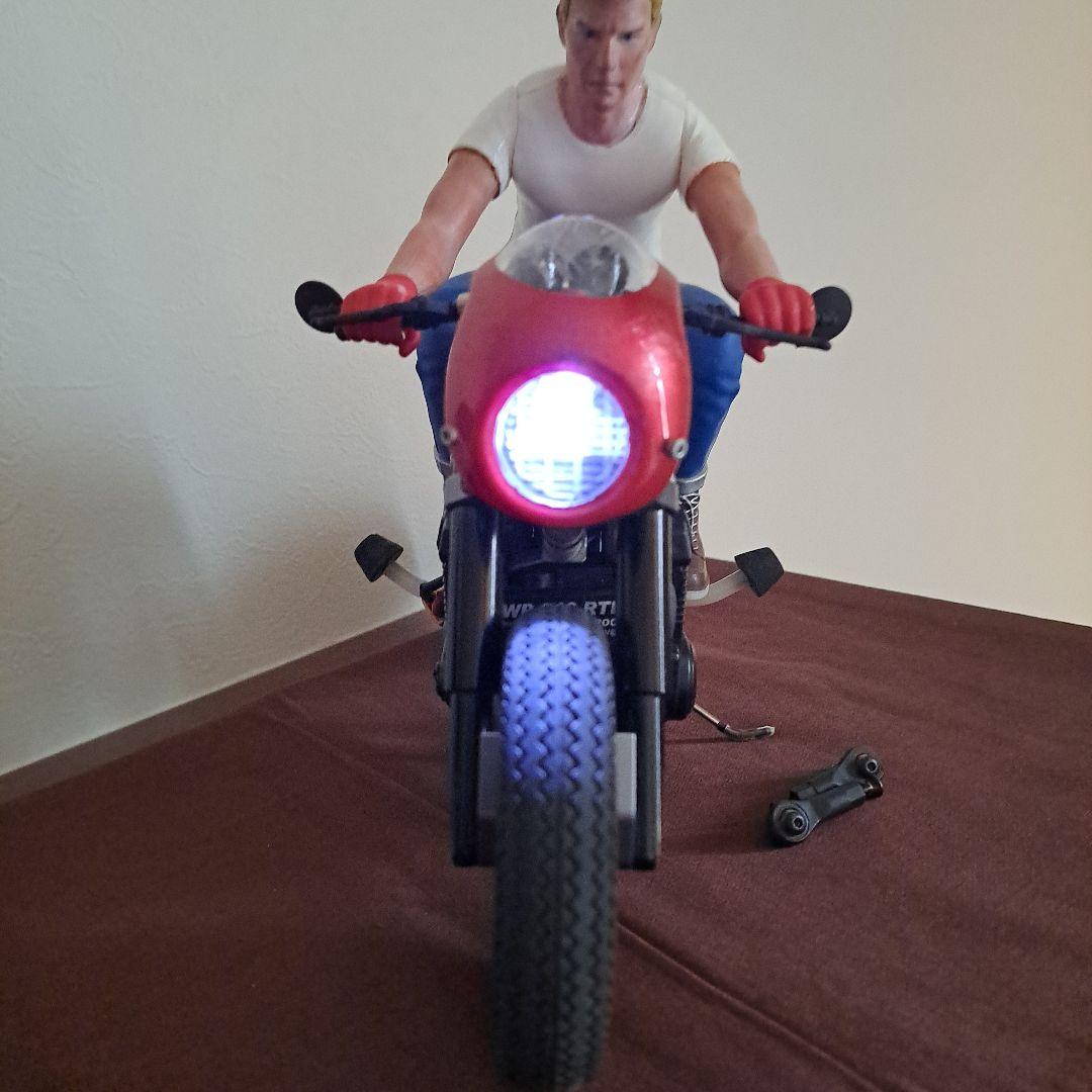 カフェレーサー 1/8スケール フィギュア付き