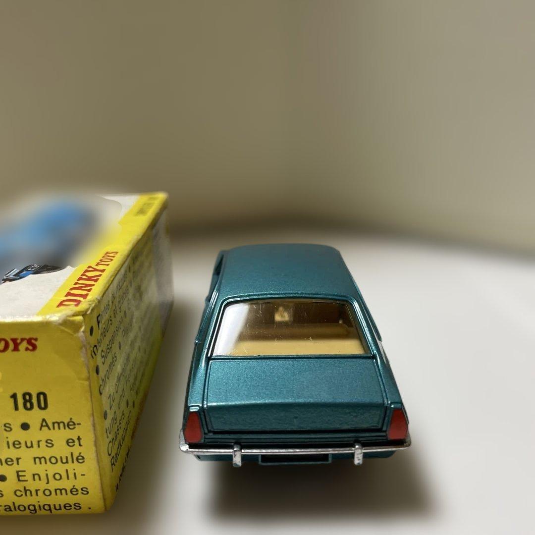 フランスディンキー（France DINKY ）クライスラー 180