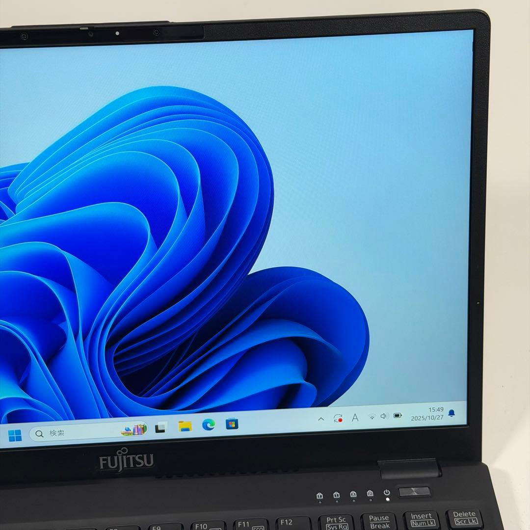 66.富士通 LIFEBOOK U9312/K i5-12 Office2024