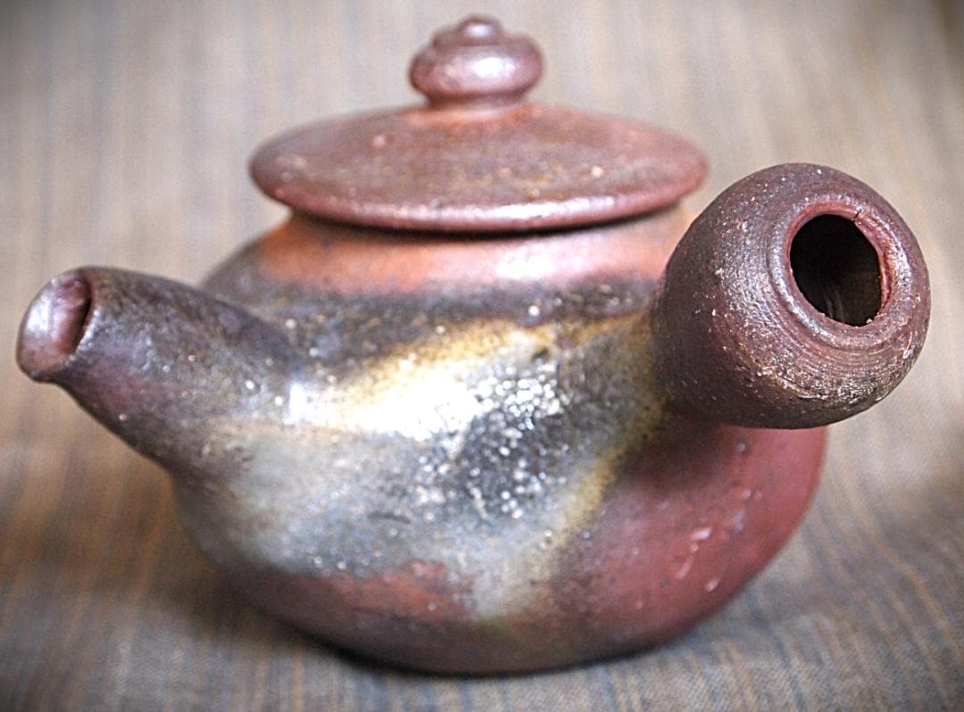 新品★竹内靖之【師：山本陶秀】★★備前(窯変）急須