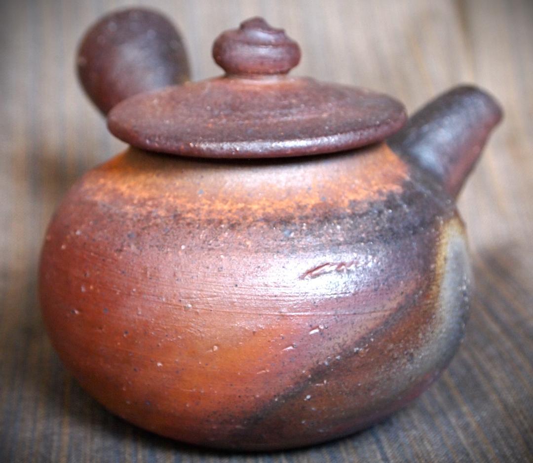 新品★竹内靖之【師：山本陶秀】★★備前(窯変）急須