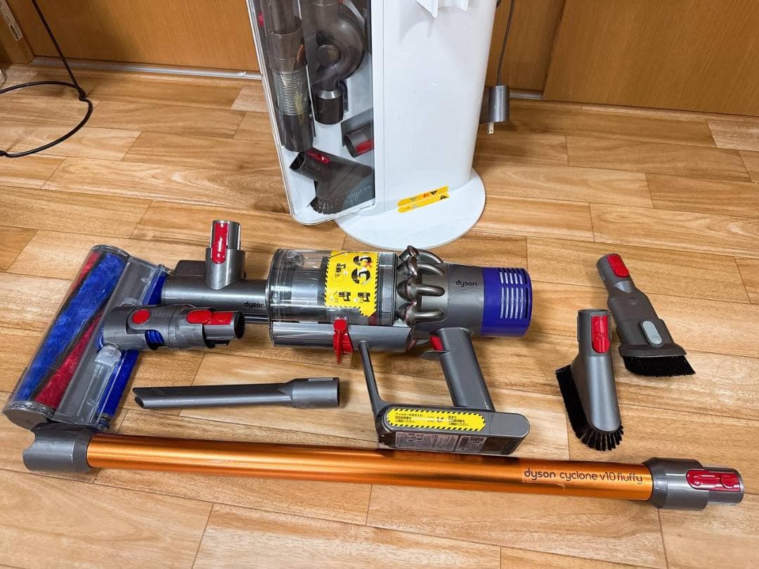 261-ダイソン dyson v10 sv12 掃除機 作動品