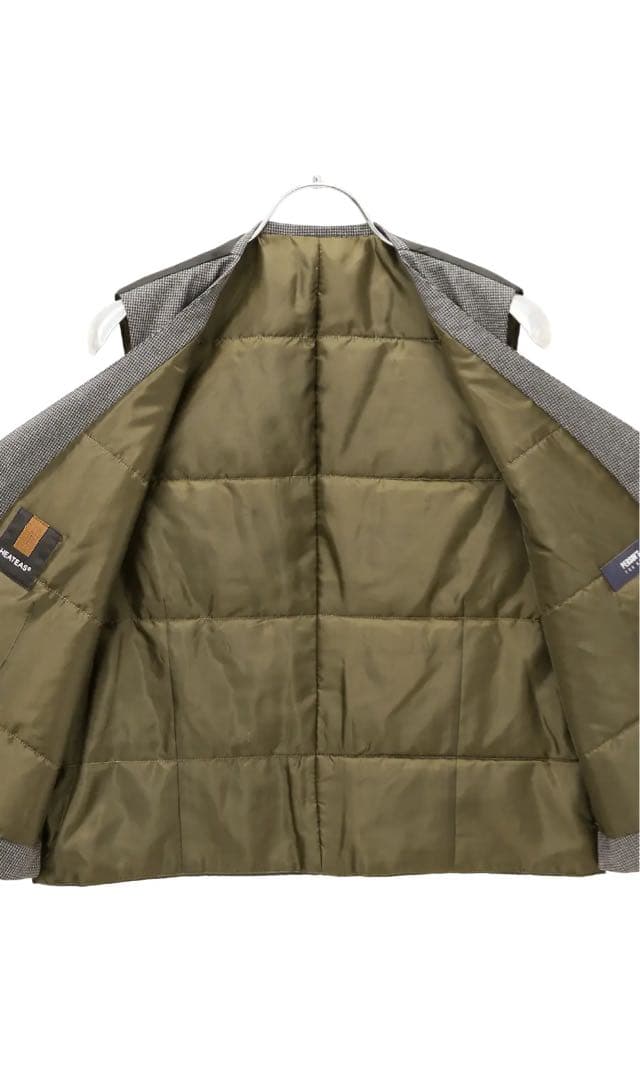 新品未使用　中綿ダウンベスト　スーツ　フォーマル　グレー