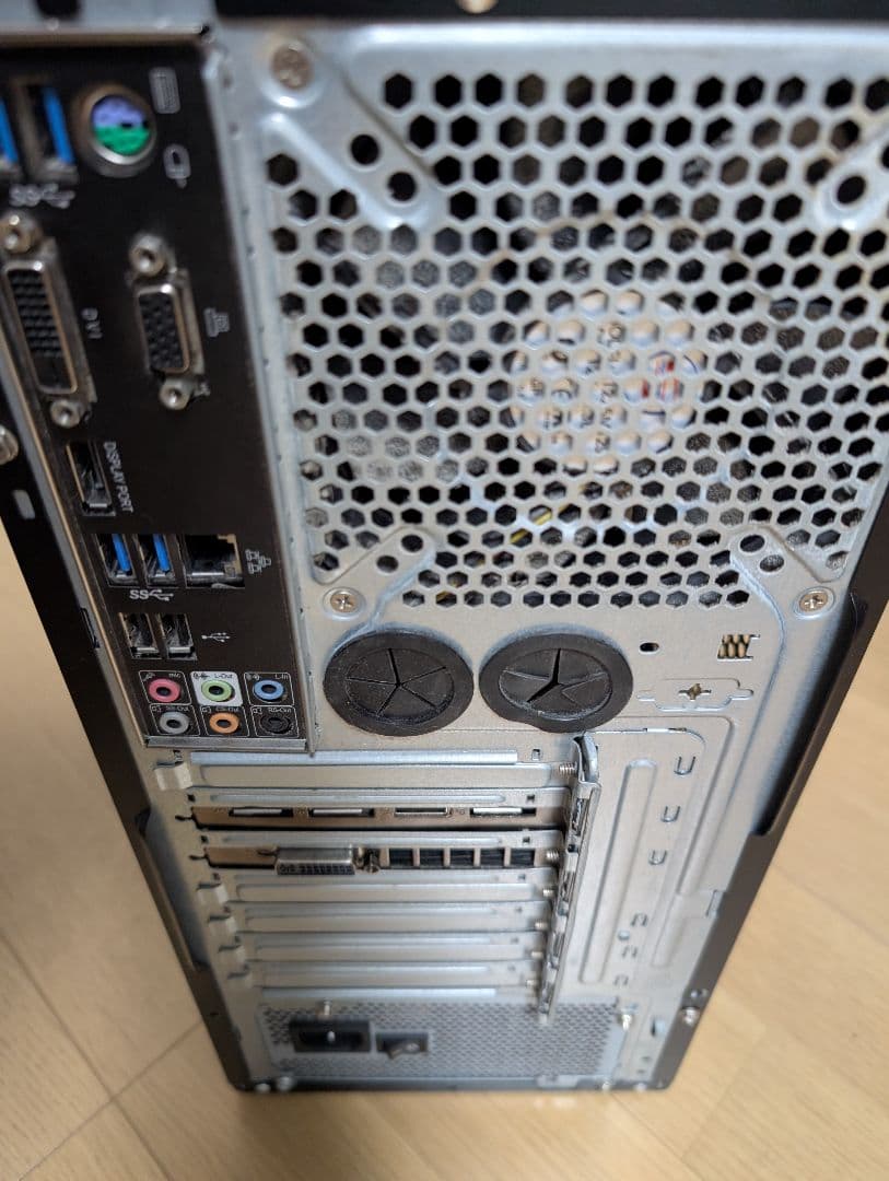 ライトゲーミングパソコン デスクトップパソコン pc