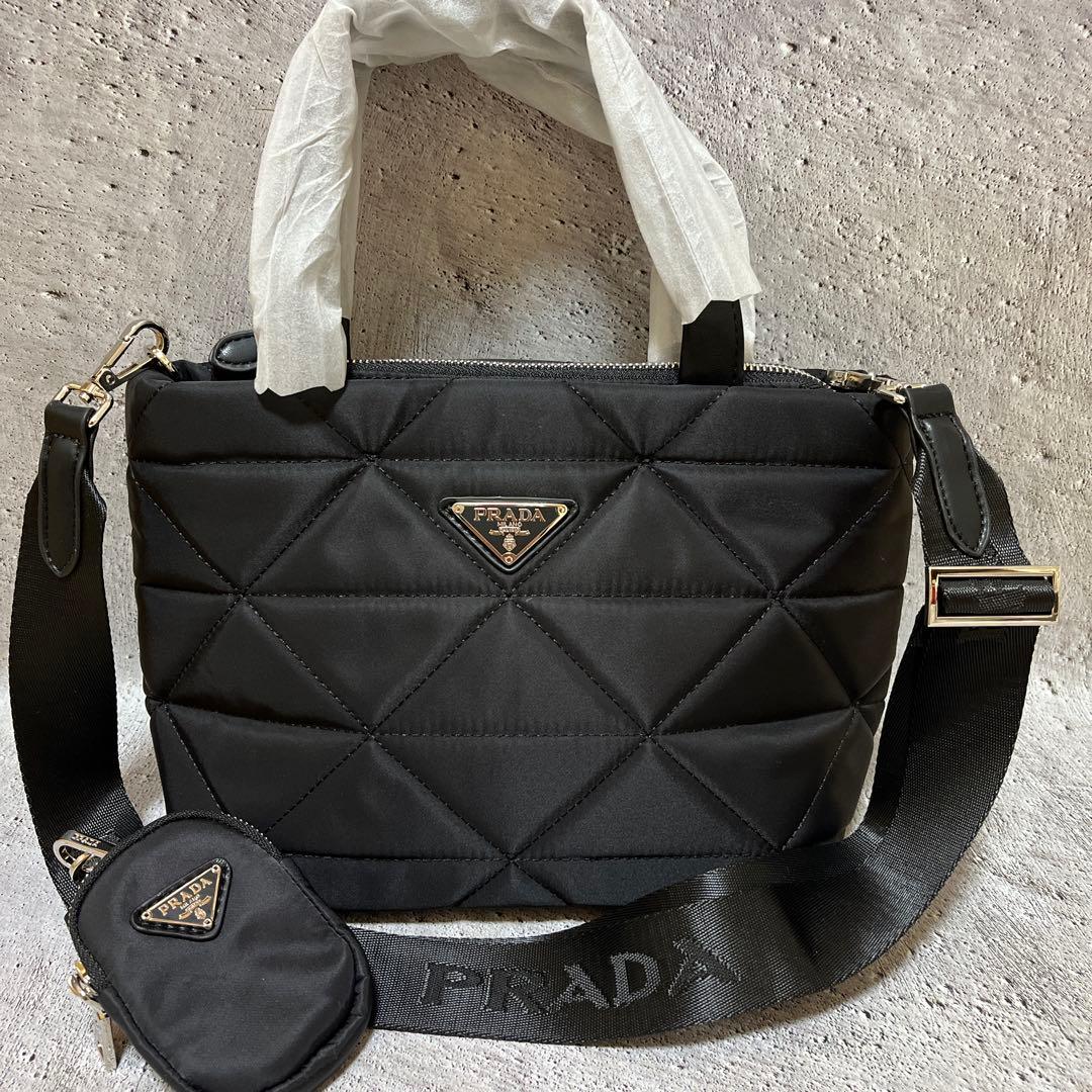 プラダノベルティショルダーバッグ 2way