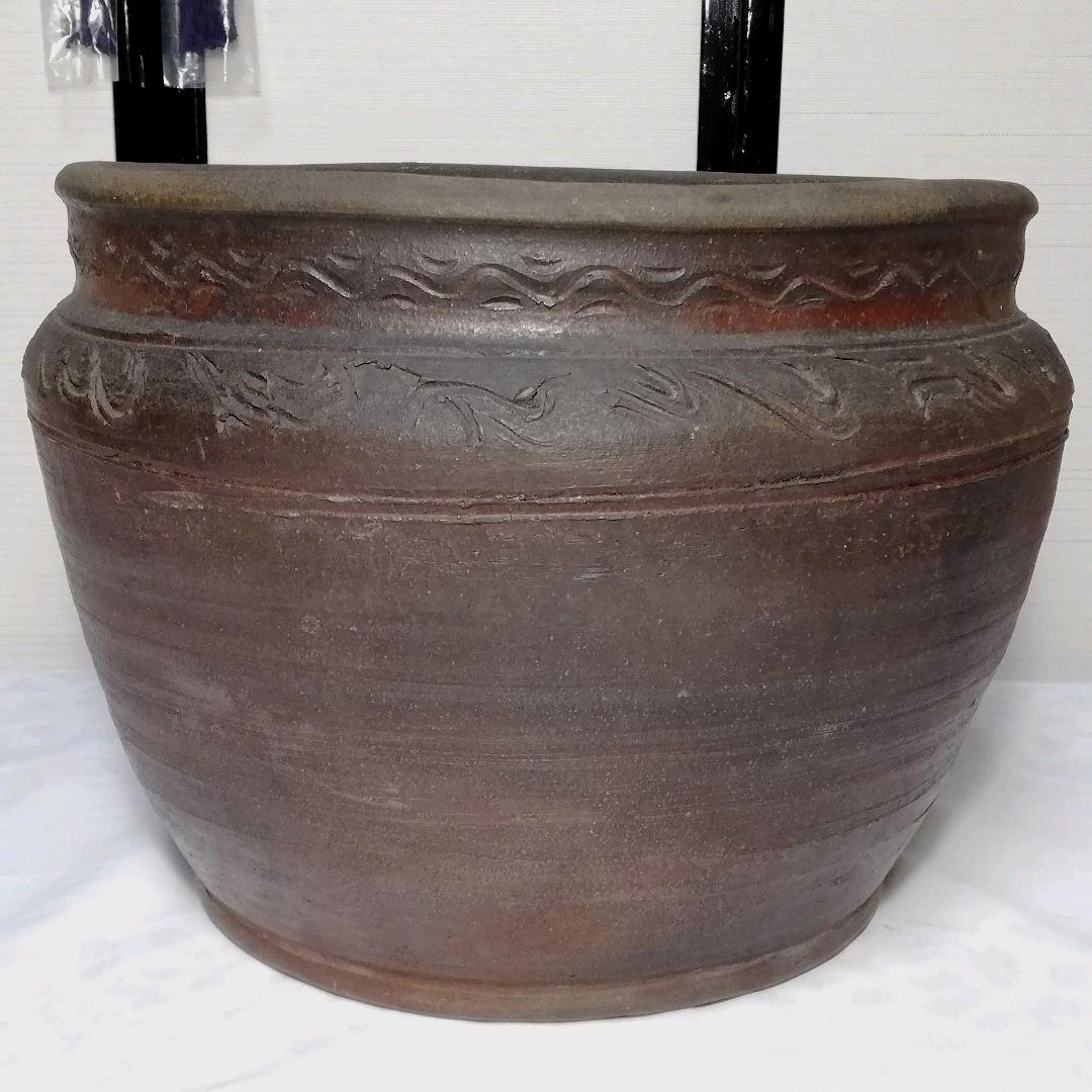 金重分銅印 備前焼 波状文火鉢 メダカ鉢 睡蓮鉢 金魚鉢 容器 水槽 工芸品