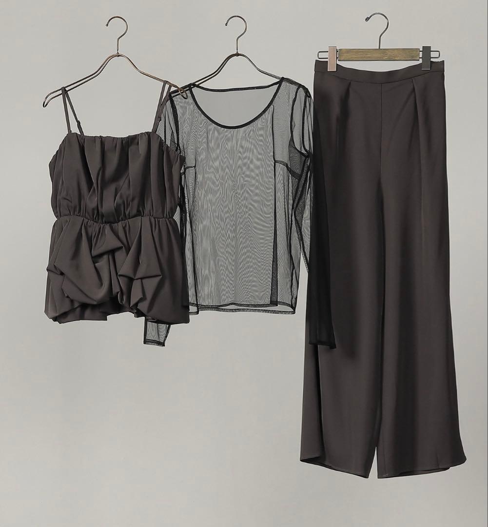 yu様　Kana オケージョン　パンツドレス 結婚式　オールインワン　お呼ばれ