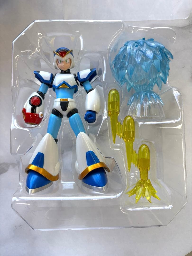 D-Arts ロックマンX エックス(フルアーマー) フィギュア