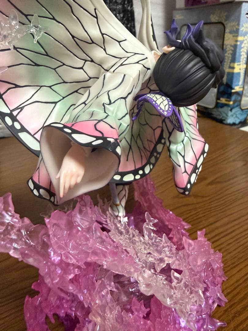 鬼滅の刃 胡蝶しのぶ　アニプレックス　1/8スケール　フィギュア　ANIPLEX