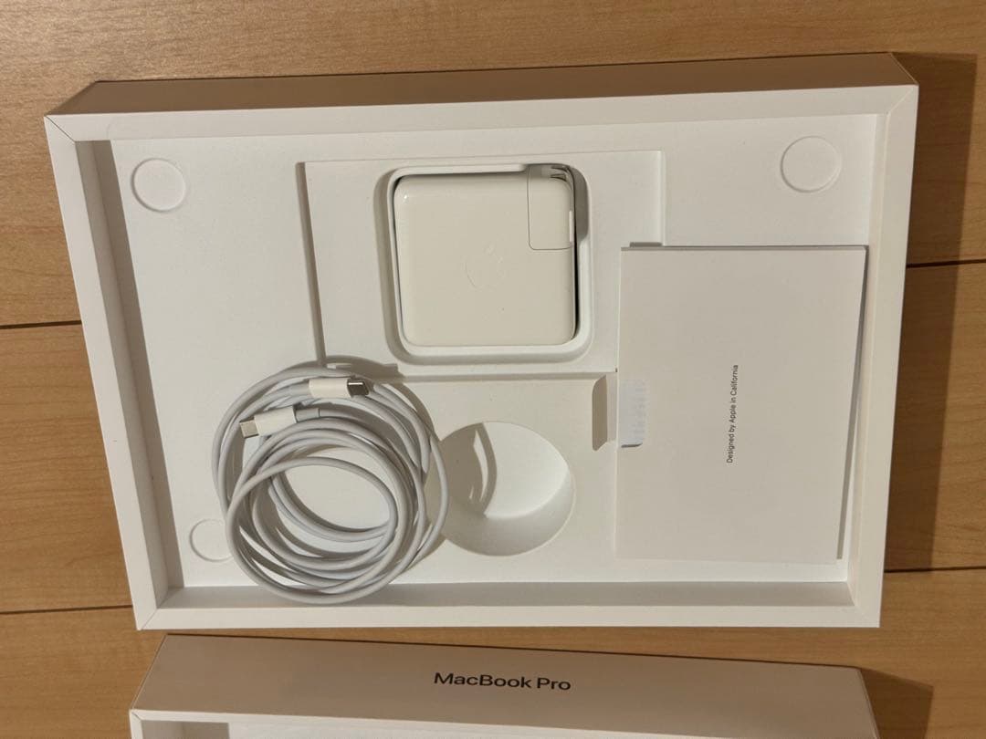 ⭐︎外箱あり・美品⭐︎MacBook Pro M1 13イ ンチ　スペースグレー