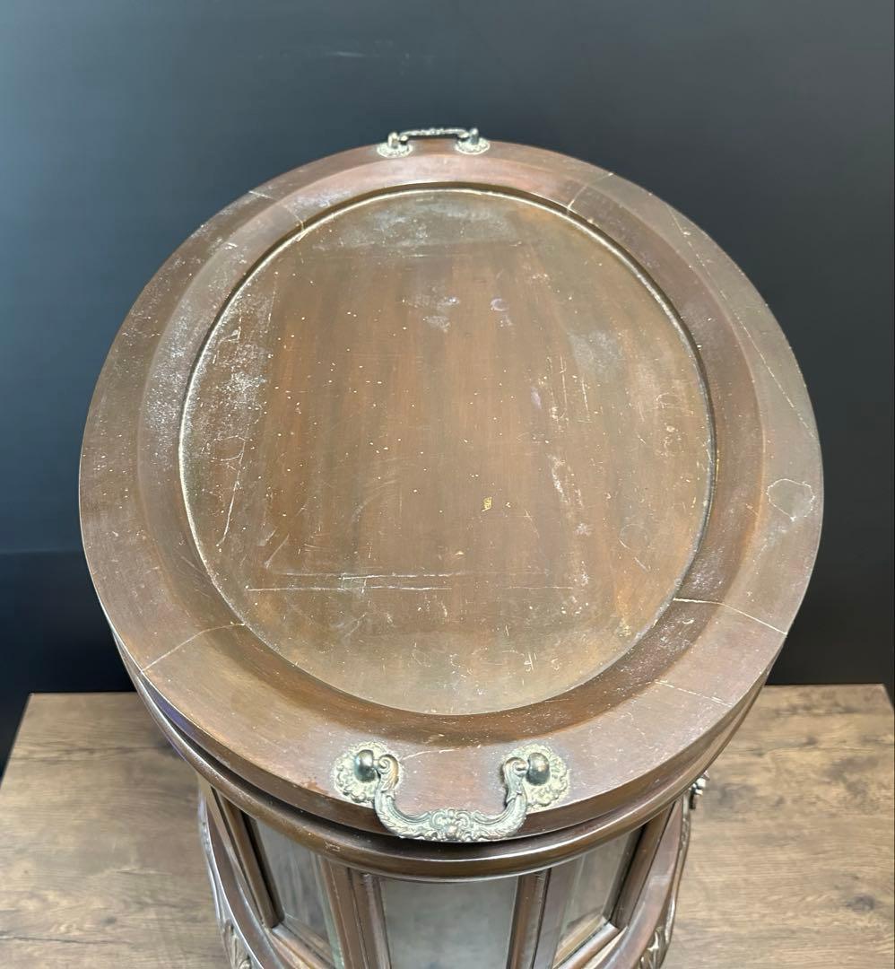 英国アンティーク　ティーキャビネット