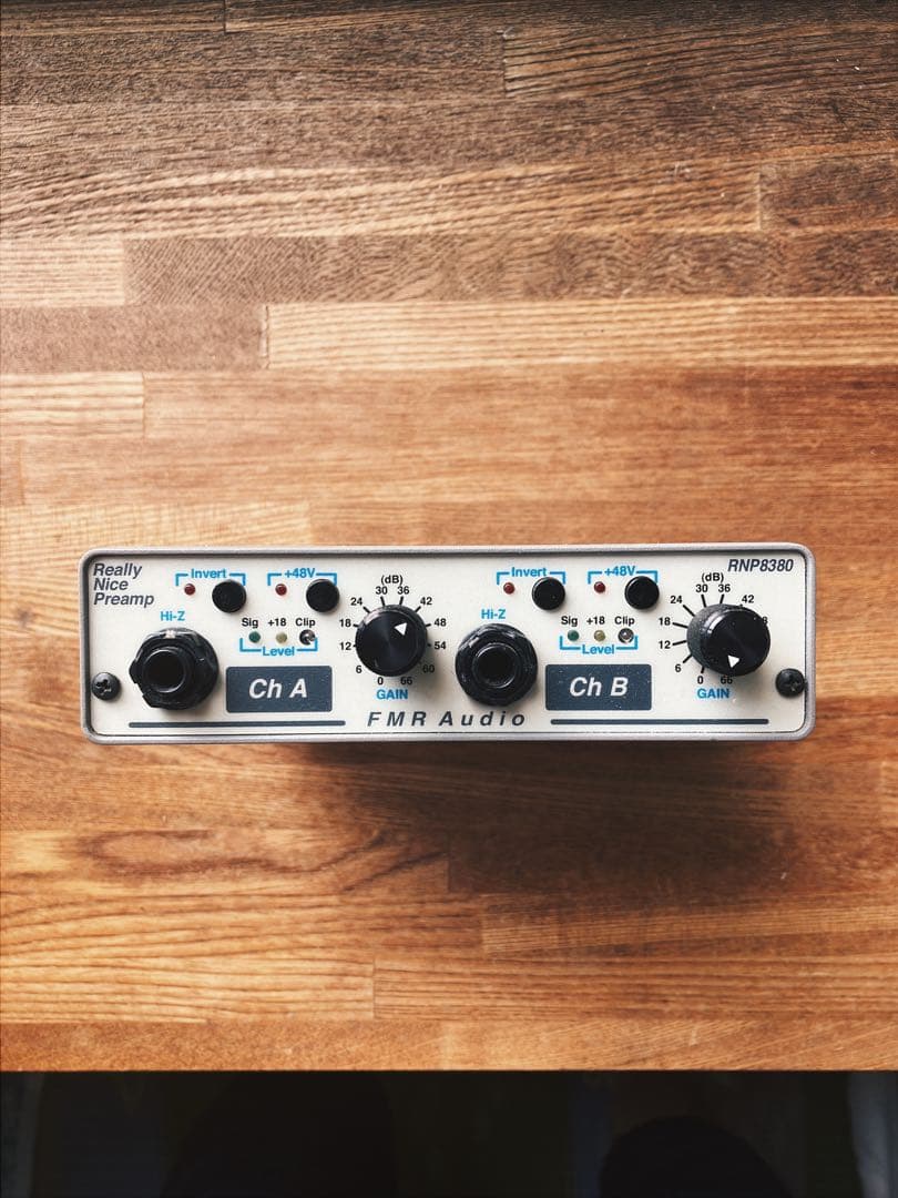 FMR Audio RNP8380 マイクプリアンプ