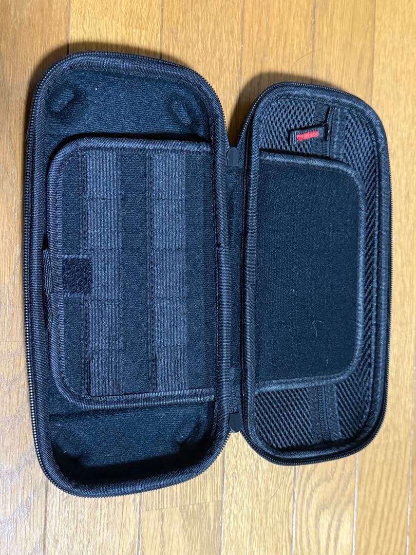 Nintendo Switch 本体＋ケース