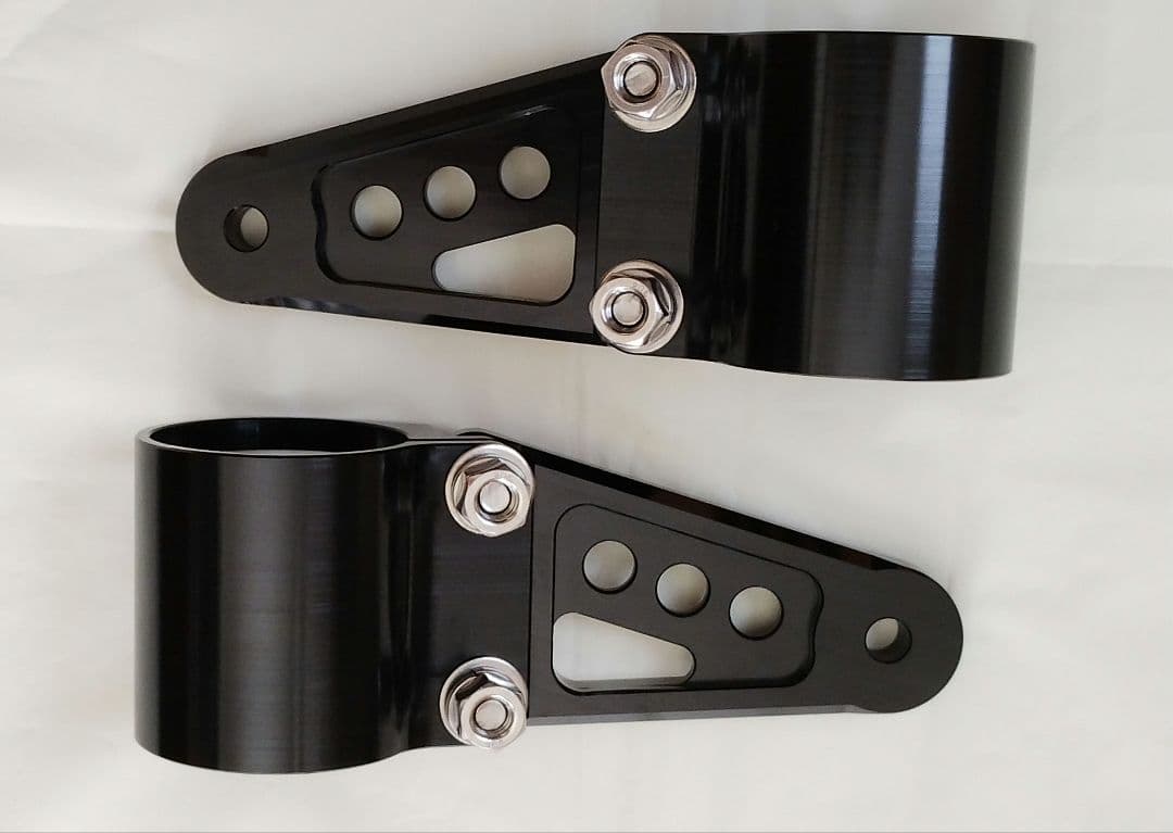 antlion アントライオン　ビレット　ヘッド　ライト　ステー　倒立フォーク用