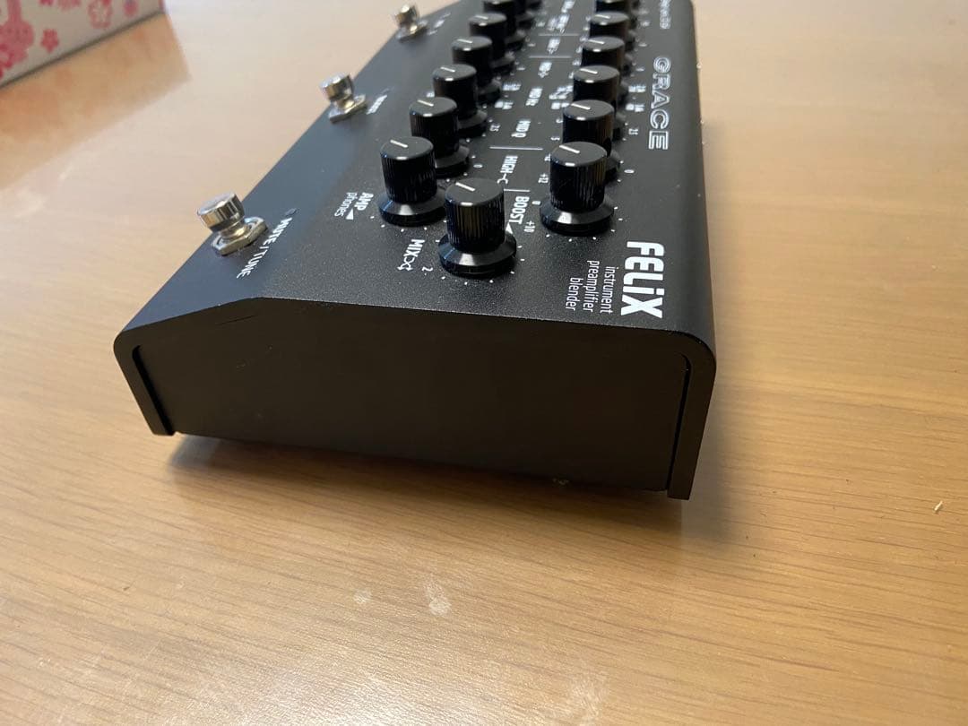 GRACE design Felix（ハードケース付）